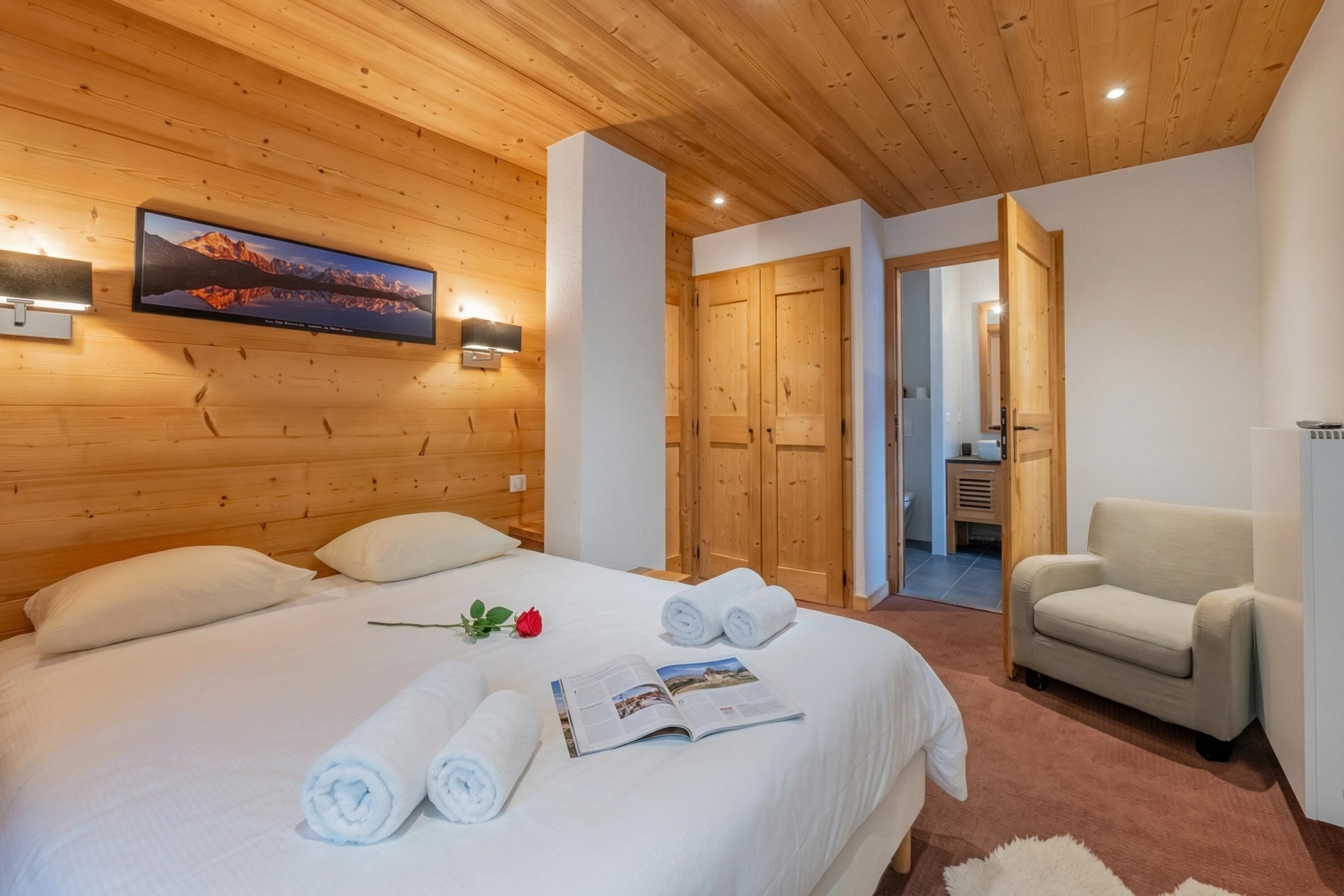 3 bedrooms, free WiFi, bed sheets