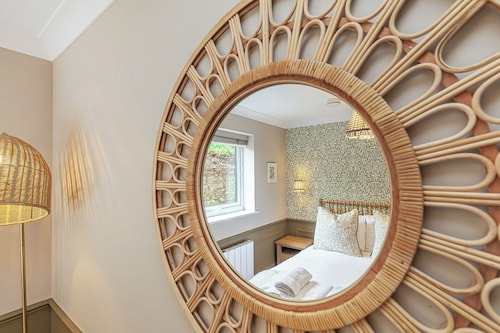 Boutique City Centre Apartment