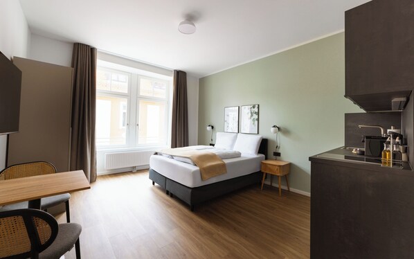 Suite, regadera para personas con discapacidad | Decoración personalizada, muebles diferentes y escritorio 