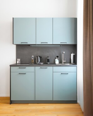 Machine à expresso, bouilloire électrique