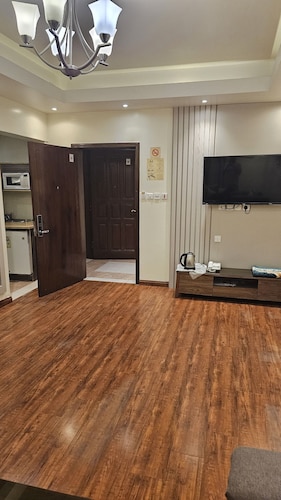 Durrat Al Hafr Serviced Apartment 1