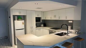 公寓式客房, 3 间卧室, 吸烟房 | 住宿内部