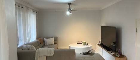 Apartment, 3 Schlafzimmer, Raucher | Wohnbereich