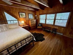 3 عدّة غرف نوم وواي فاي وملاءات أسرّة