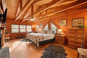 3 室のベッドルーム、WiFi、ベッドシーツ