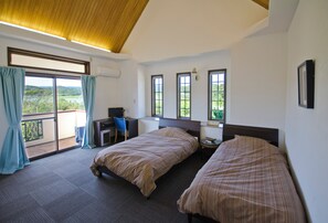 Double or Twin Room, Non Smoking, River View | Free WiFi