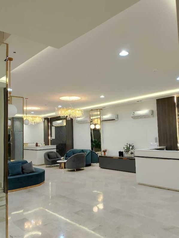 Khu tiếp khách ở sảnh