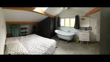 3 dormitorios, tabla de planchar con plancha, wifi y ropa de cama