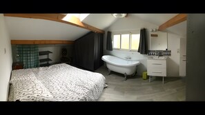 3 dormitorios, tabla de planchar con plancha, wifi y ropa de cama