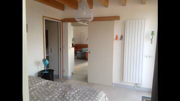 3 Schlafzimmer, Bügeleisen/Bügelbrett, WLAN, Bettwäsche