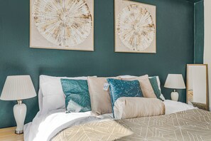 3 bedrooms, internet