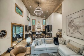 TV, fireplace, offices