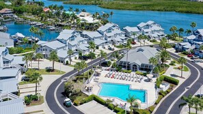 Exterior - Heated Pool, FREE WIFI Luxury Bayside Condo Across from Siesta Key Beach | Beautiful 3BR/2BA Gulf & Bay Club Bayside Condo (Sarasota)