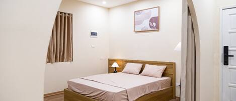 2 bedrooms, in-room safe, desk, free WiFi