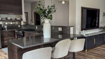 Microwave, oven, stovetop