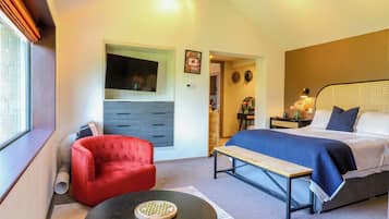 6 bedrooms, individually decorated, individually furnished, free WiFi