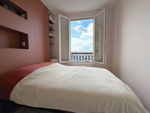 1 Schlafzimmer, Schreibtisch, Bügeleisen/Bügelbrett, kostenloses WLAN