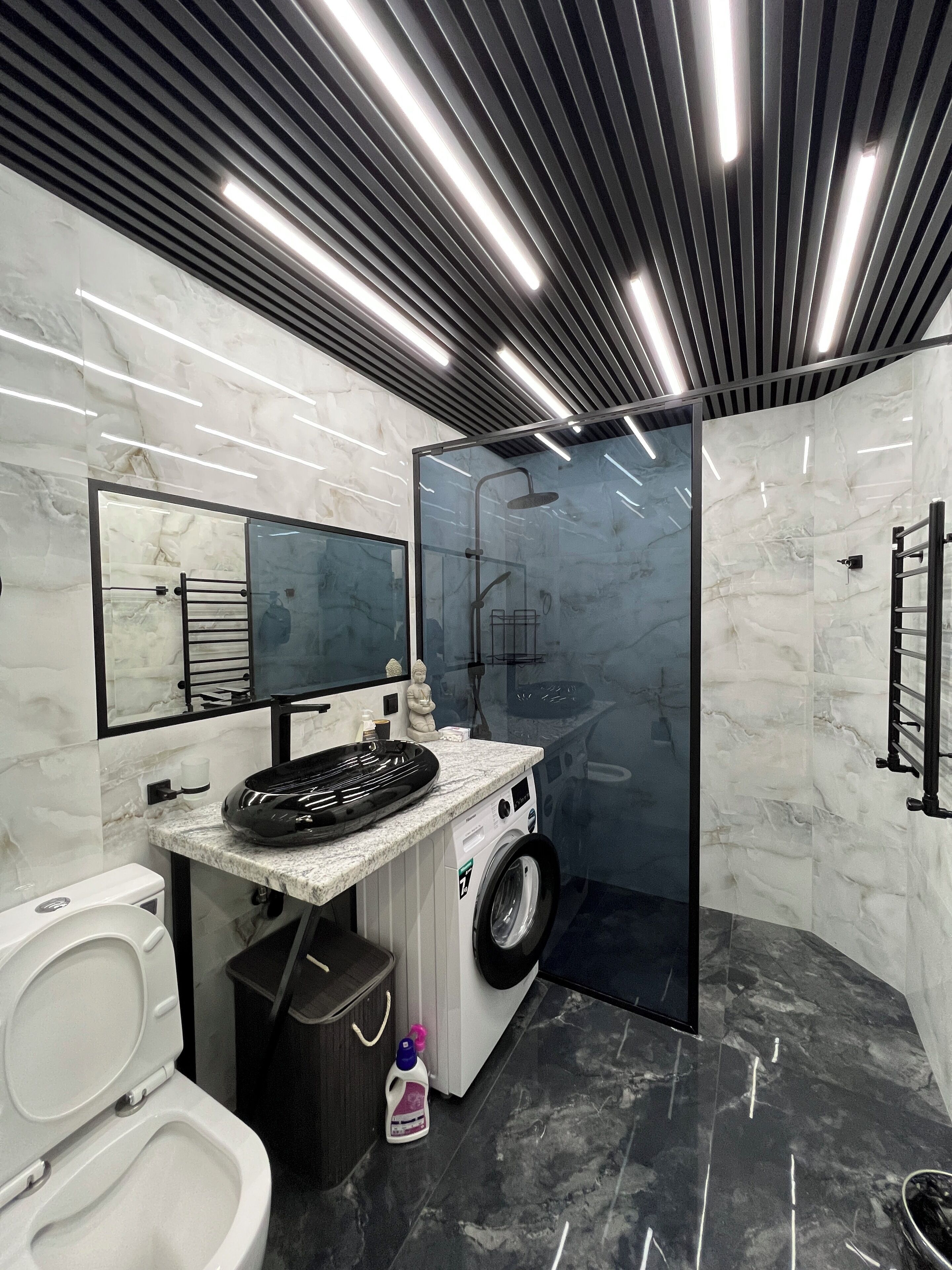 Deluxe Apartment, 2 Bedrooms | Bathroom