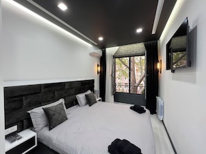 华丽公寓, 2 间卧室 | 遮光窗帘、熨斗/熨衣板、免费 WiFi