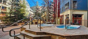 Beautiful River Run Top Floor Condo