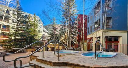 Beautiful River Run Top Floor Condo