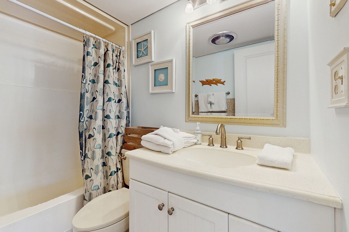 Photo 17 of Calming condo with hot tub, tennis court, pool, & balcony
