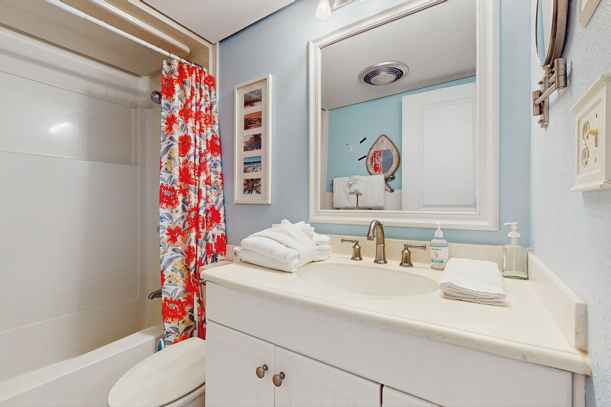 Photo 15 of Calming condo with hot tub, tennis court, pool, & balcony