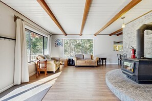 Fernseher, DVD-Player