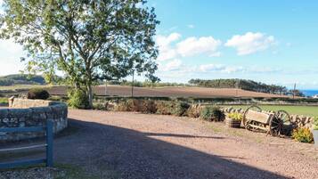 Khuôn viên nơi lưu trú