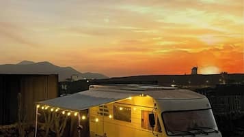 Casa rodante Confort, vista al patio | Wifi gratis