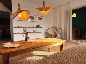 Comfort Apartment, Garden View | Free WiFi - Casa Cocolores (Villaverde)