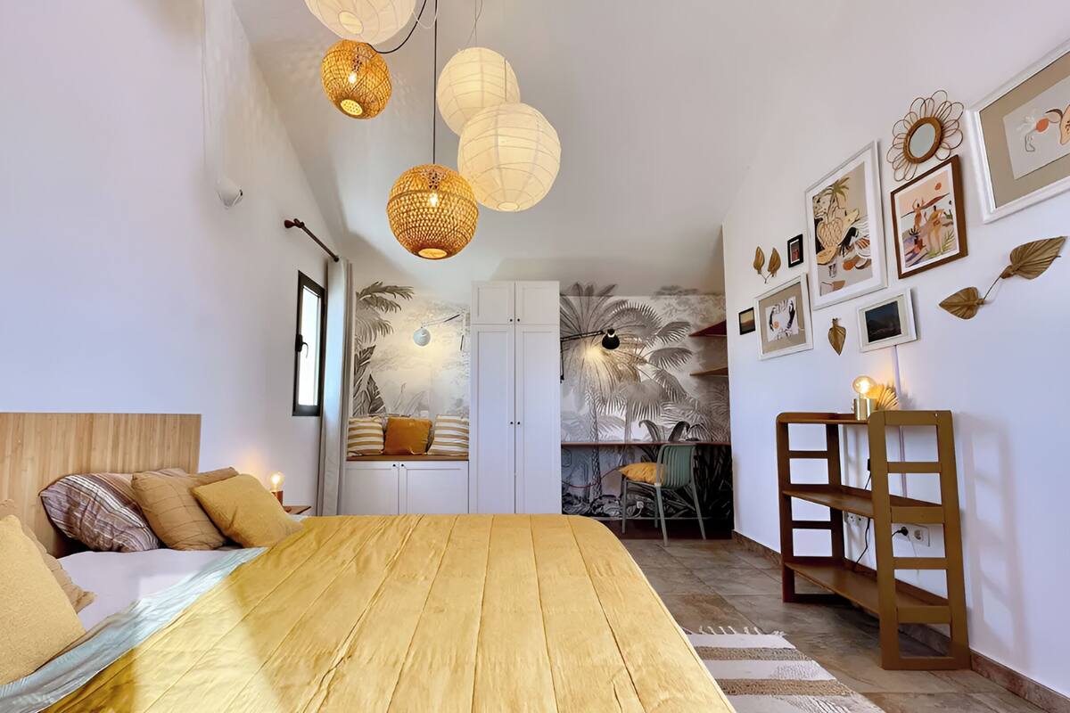 Deluxe Double Room, Garden View | WiFi (free)