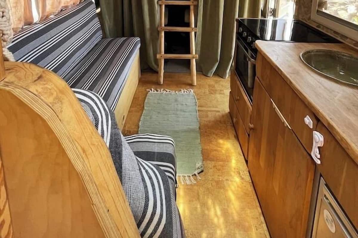 Comfort Mobile Home, Courtyard View | Free WiFi