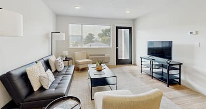 Contemporary Kalispell condo for adventure lovers, pet friendly and WiFi