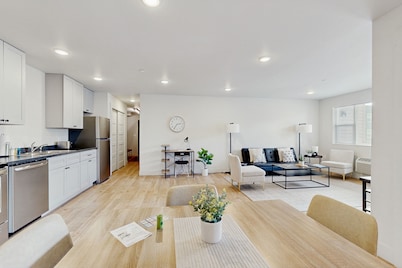 Contemporary Kalispell condo for adventure lovers, pet friendly and WiFi