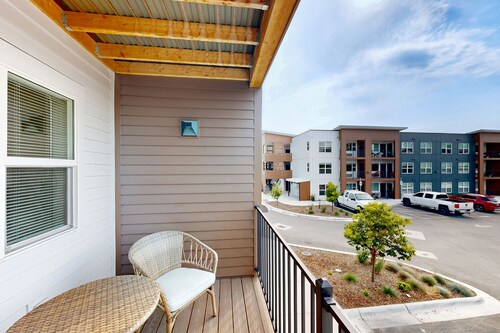 Contemporary Kalispell condo for adventure lovers, pet friendly and WiFi