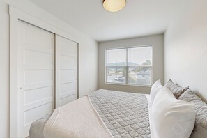 2 Schlafzimmer, Internetzugang, Bettwäsche