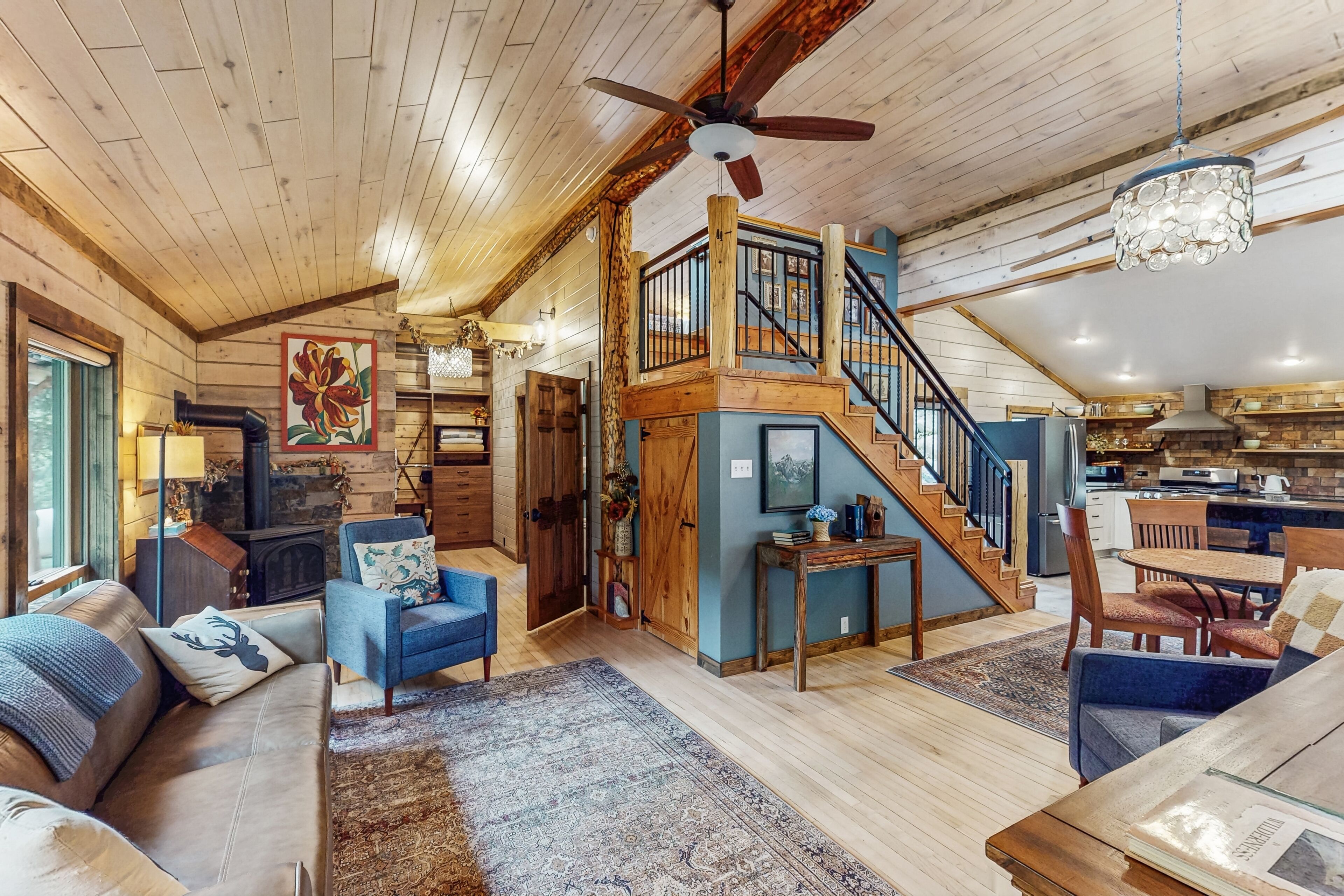 Télévision, cheminée