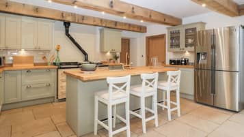 Lavastoviglie, pentole/stoviglie/utensili