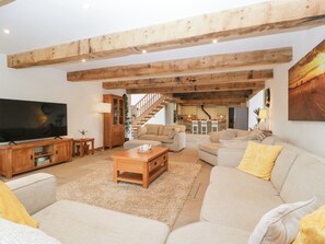 Living area - Two Parks Barn (Ross-on-Wye)