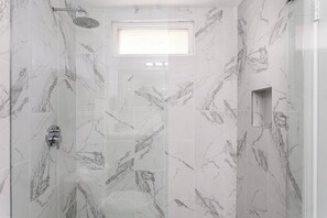 Shower, hair dryer, towels, shampoo - Central 2BR Hotel Suite | Stay in Historic Gaslamp (San Diego)