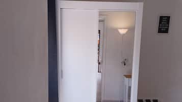 Perushuoneisto | Ylelliset vuodevaatteet, untuvapeitot, pillowtop-patjalliset sängyt