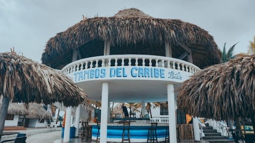HOTEL LOS TAMBOS DEL CARIBE BEACH