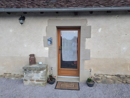 Landhaus 'Gîte de la Marquaterie' mit privatem Garten und WLAN