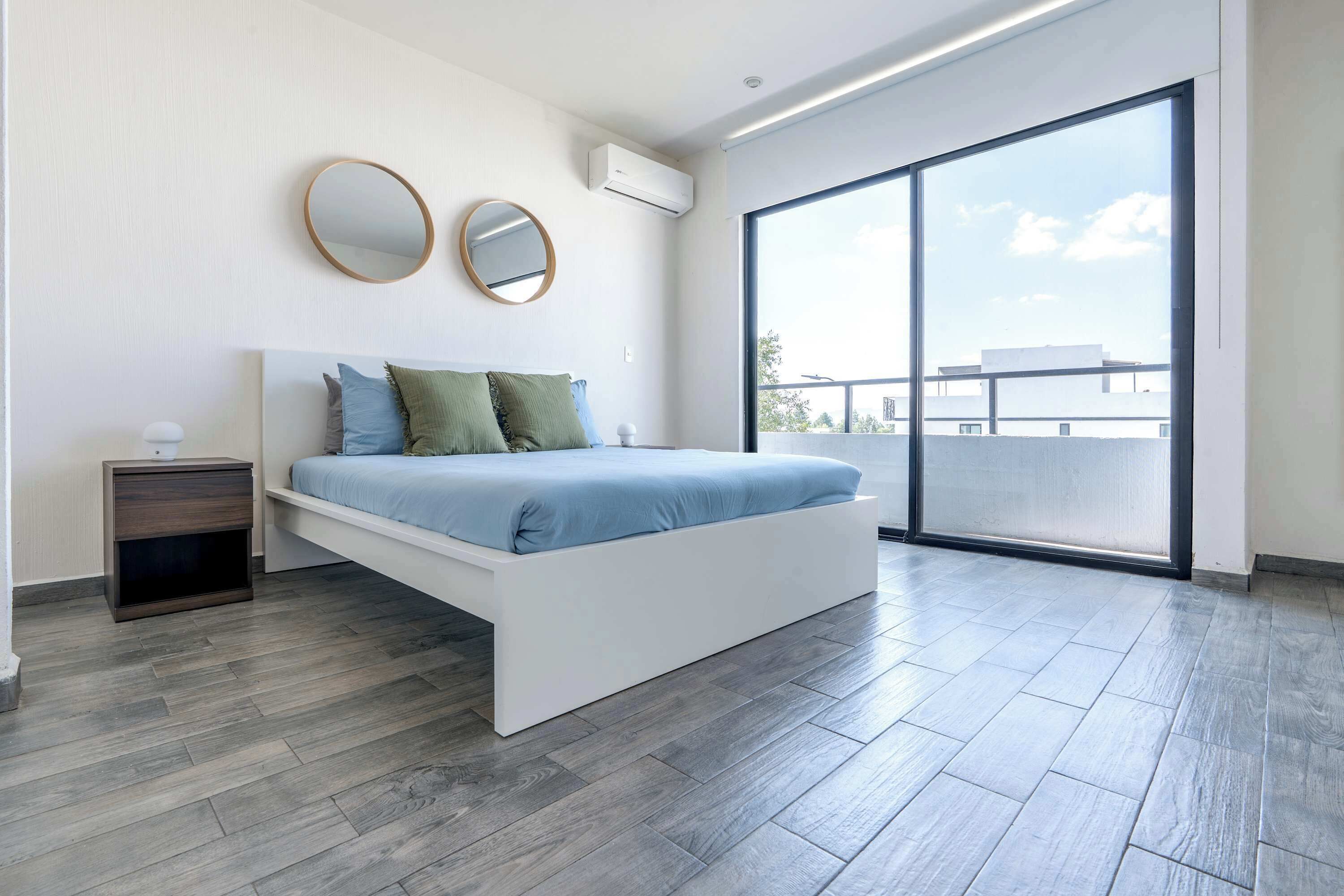 4 間睡房、熨斗/熨衫板、Wi-Fi、床單