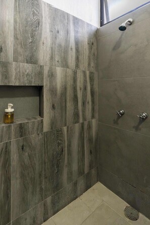 Dusche, Haartrockner
