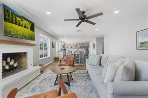 تلفزيون، مكتب