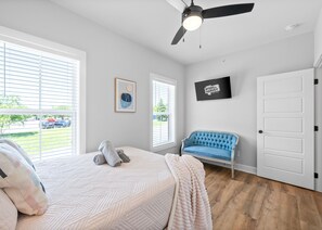 4 chambres, fer et planche à repasser, Wi-Fi, draps fournis
