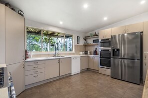 Microwave, oven, stovetop, dishwasher