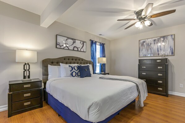 3 bedrooms, desk, iron/ironing board, WiFi